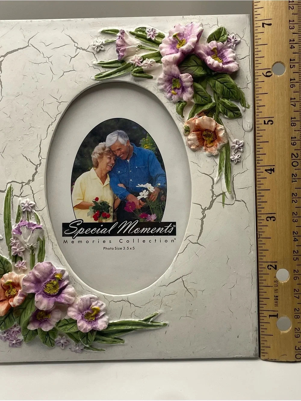Special Moments Memories Collection 3D Picture Frame Raised Floral Accents - VTG